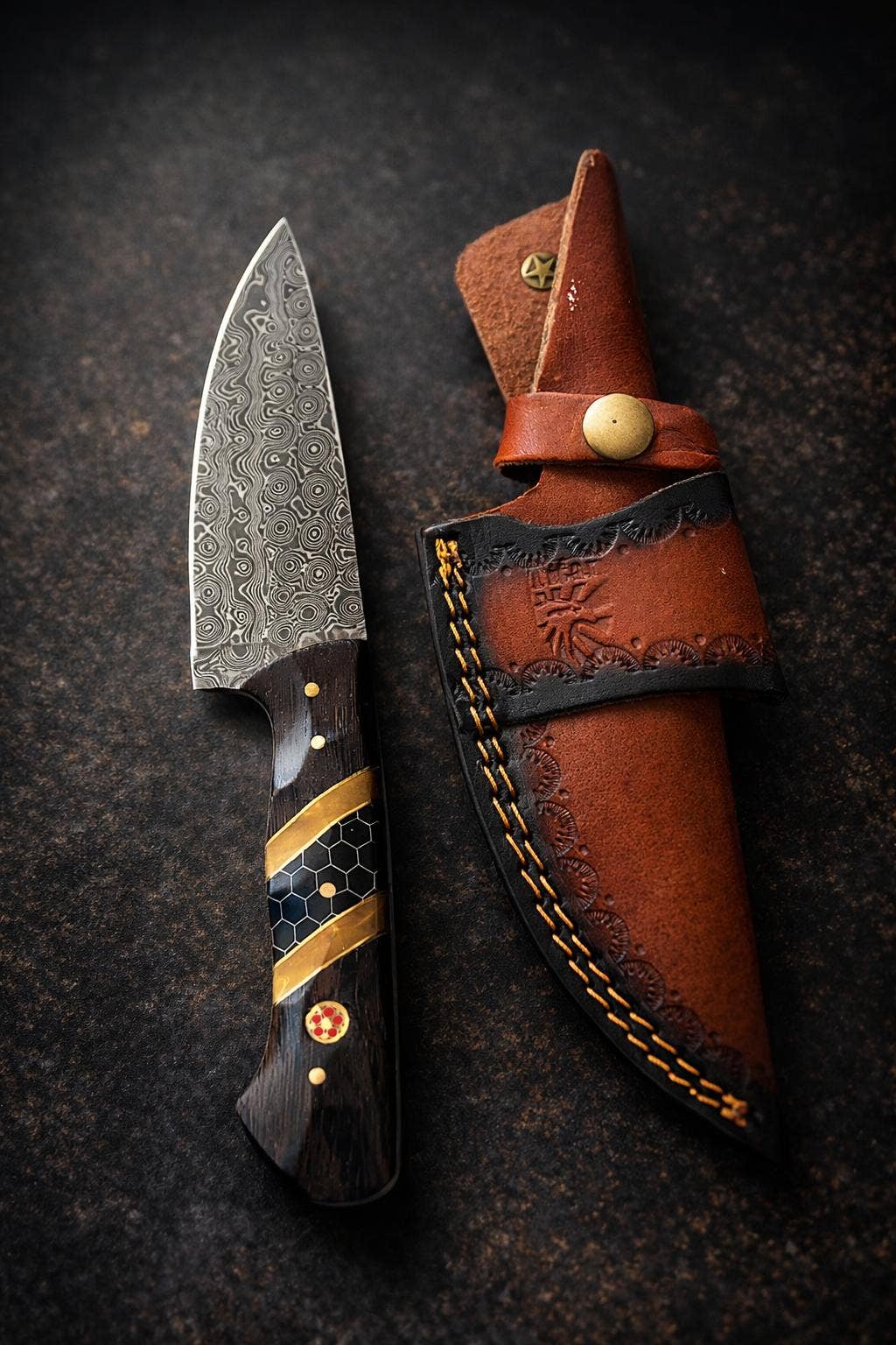 Hand-Forged Damascus Steel Drop Point Outdoor Knife