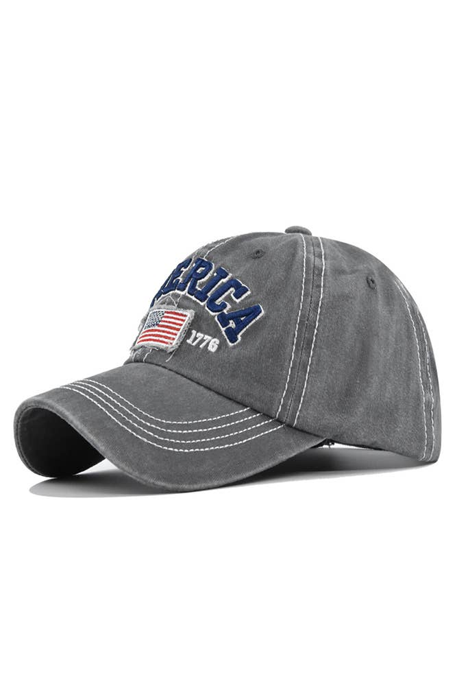 America Flag Embroidered Baseball Cap - Navy / One Size