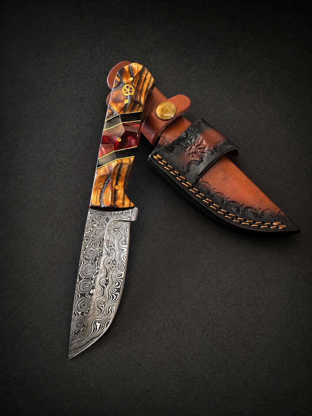 Hand-Forged Damascus Steel Drop Point Knife
