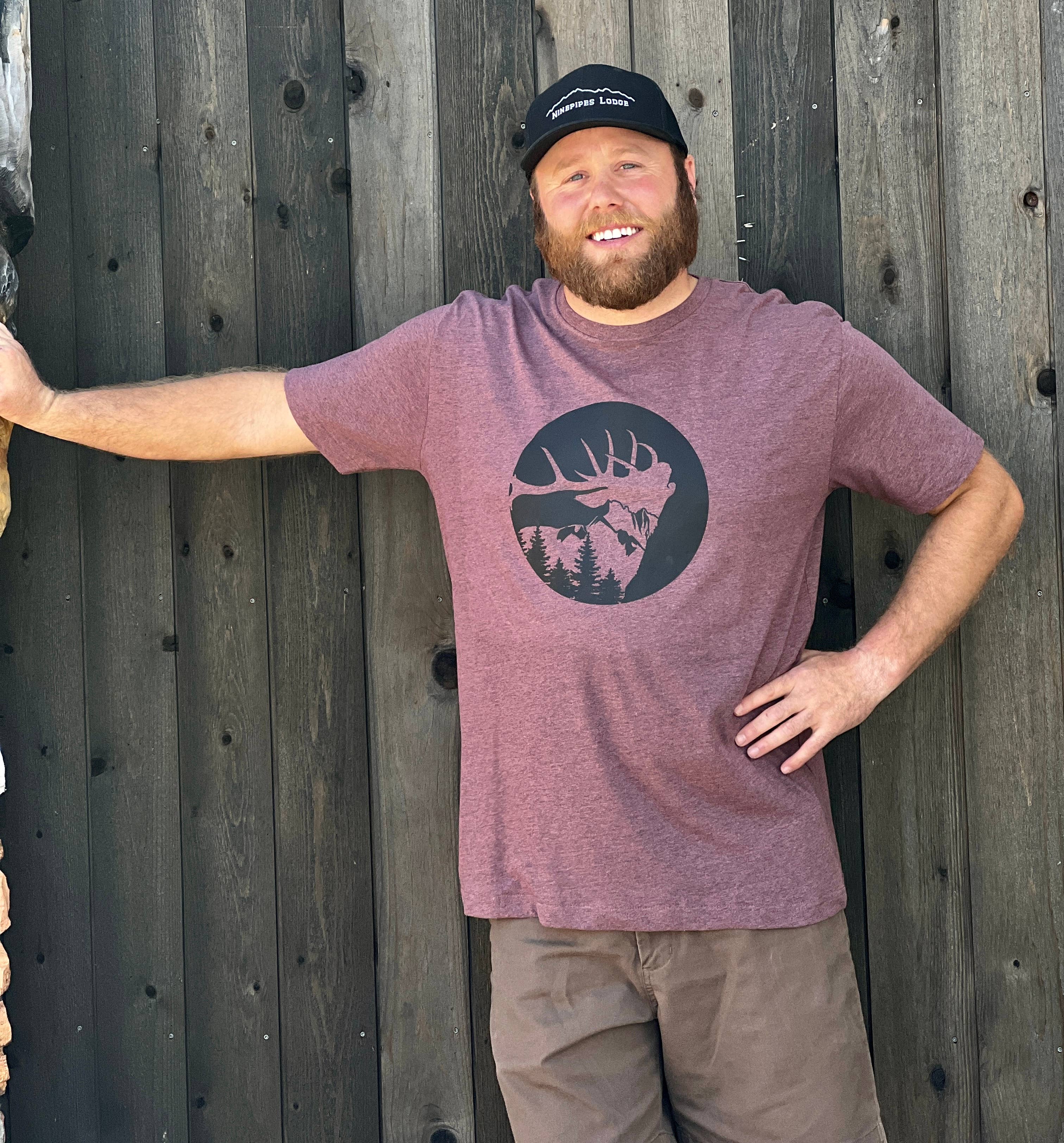 Bugling Bull Elk Adult Tee: Sea Foam / MT